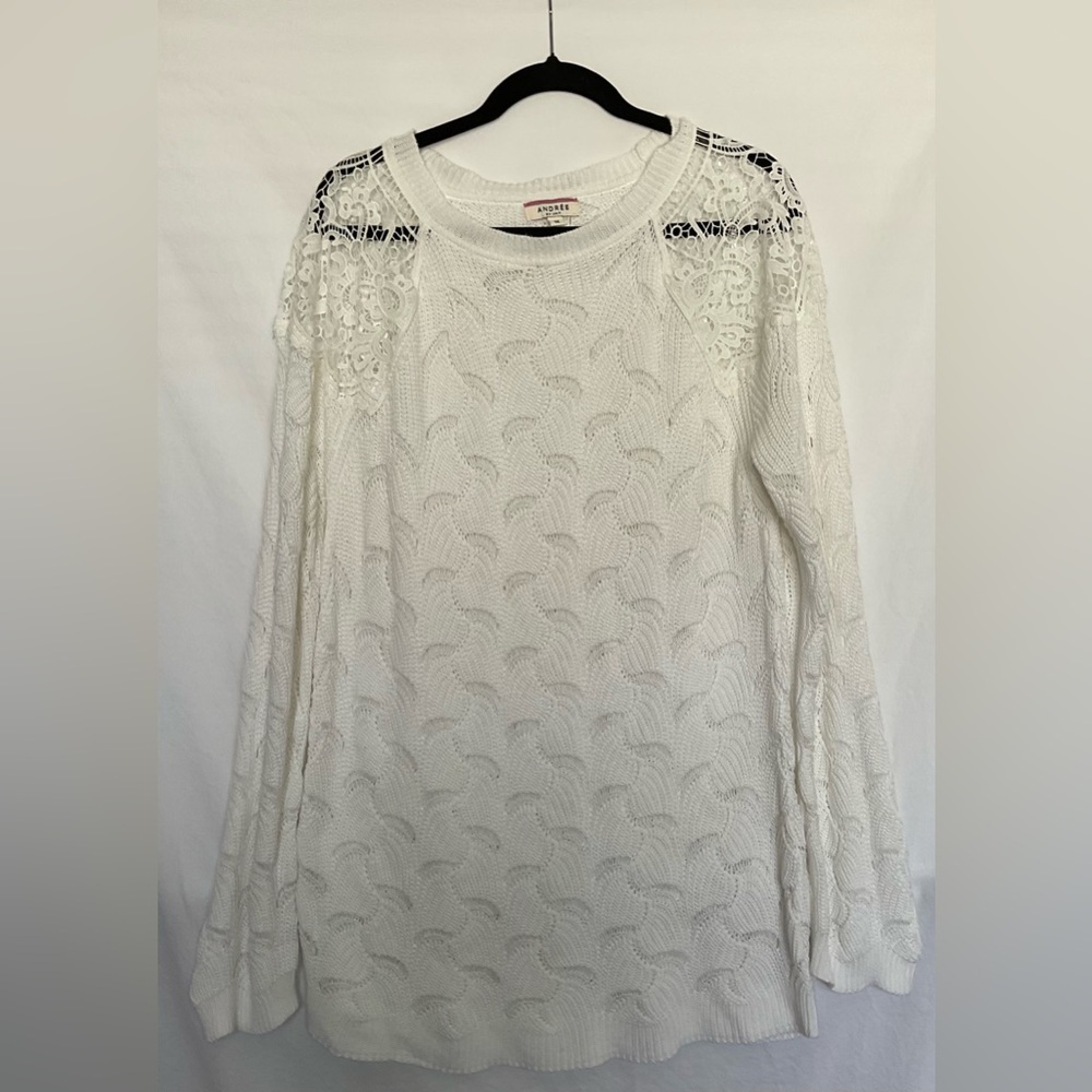 Andree by Unit Cream Lace Long Sleeve Blouse
